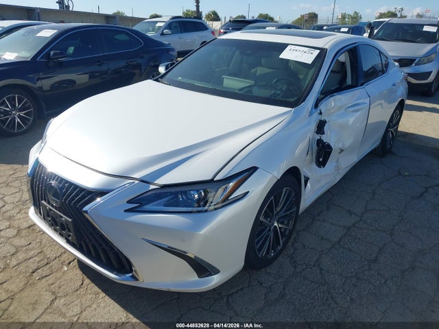 Продажа на аукционе авто 2025 Lexus Es 300h, vin: 58ADA1C10SU072180, номер лота: 44852628