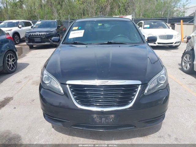 Продажа на аукционе авто 2014 Chrysler 200 Touring, vin: 1C3CCBBB9EN117878, номер лота: 44852630