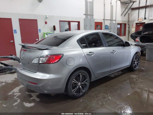 44852640 :رقم المزاد ، JM1BL1TF4D1731021 vin ، 2013 Mazda Mazda3 I Sv مزاد بيع