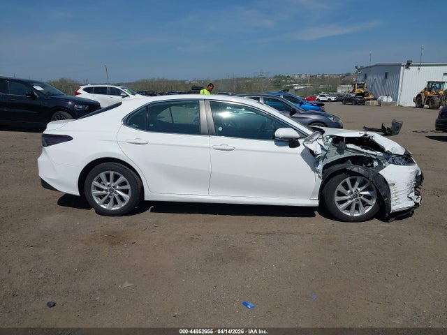 Toyota CAMRY LE 2023 4T1C11AK2PU097930 Image 13