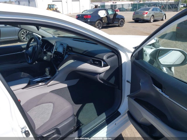 Toyota CAMRY LE 2023 4T1C11AK2PU097930 Image 5