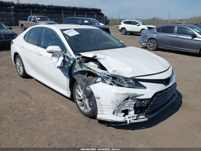 Toyota CAMRY LE 2023 4T1C11AK2PU097930 Image 6