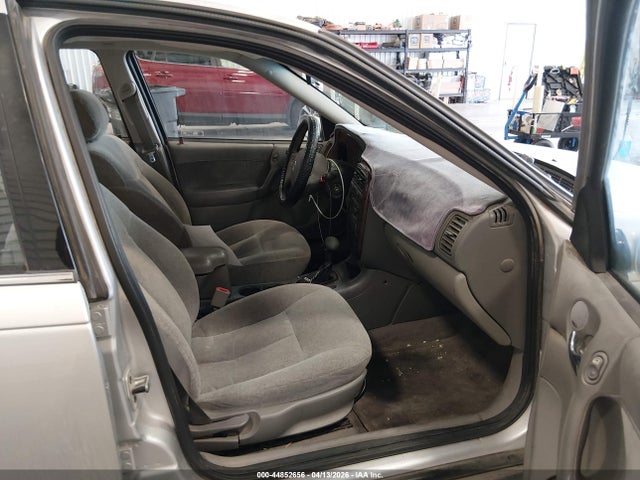 2002 Saturn L-series L200 მანქანა იყიდება აუქციონზე, vin: 1G8JU54F92Y584868, აუქციონის ნომერი: 44852656