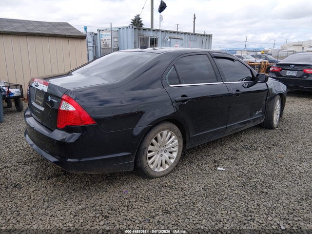 2011 Ford Fusion Hybrid მანქანა იყიდება აუქციონზე, vin: 3FADP0L39BR103946, აუქციონის ნომერი: 44852664