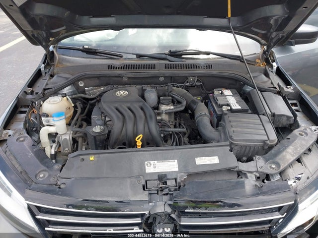 2015 Volkswagen Jetta 2.0l S მანქანა იყიდება აუქციონზე, vin: 3VW2K7AJ7FM269098, აუქციონის ნომერი: 44852679