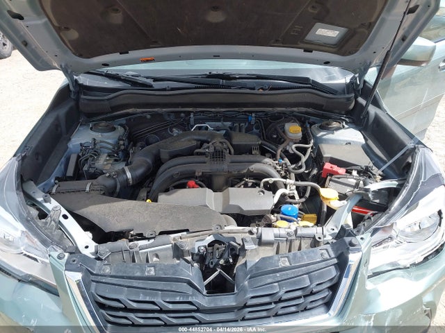 Subaru Forester 2.5i Premium 2018 JF2SJAGC0JH425007 Image 10