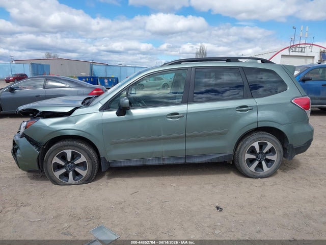 Subaru Forester 2.5i Premium 2018 JF2SJAGC0JH425007 Image 14
