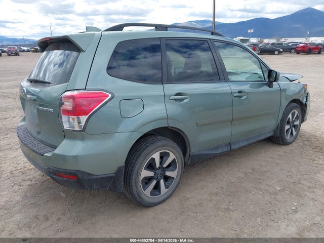 Subaru Forester 2.5i Premium 2018 JF2SJAGC0JH425007 Image 4