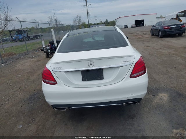 44852721 :رقم المزاد ، WDDWF4KB3HR304449 vin ، 2017 Mercedes-benz C 300 4matic مزاد بيع