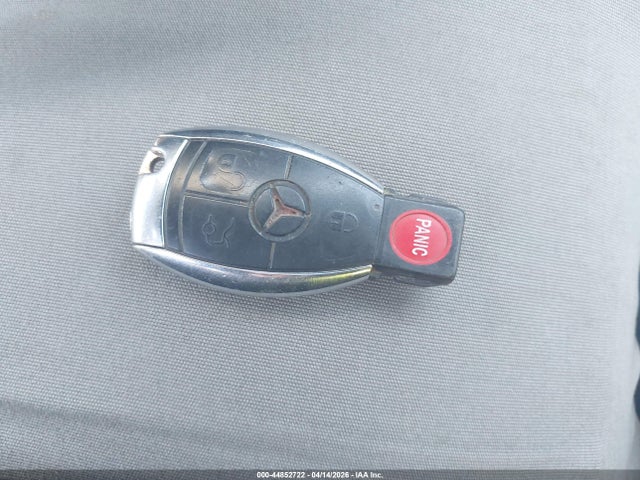 2008 Mercedes-benz C 300 Luxury 4matic/sport 4matic მანქანა იყიდება აუქციონზე, vin: WDDGF81X48F101497, აუქციონის ნომერი: 44852722