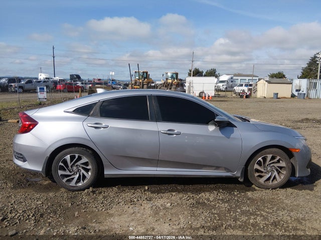 Aukcja sprzedaży 2017 Honda Civic Ex, vin: 2HGFC2F87HH548290, numer aukcji: 44852727