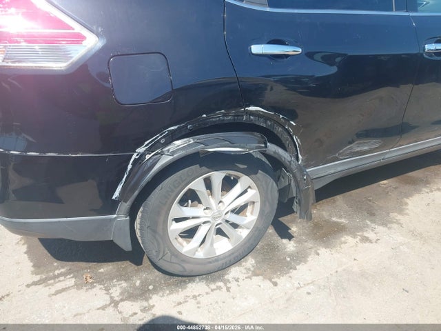 44852738 :رقم المزاد ، KNMAT2MV2FP555187 vin ، 2015 Nissan Rogue Sv مزاد بيع