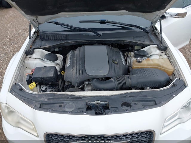 2016 CHRYSLER 300C 2C3CCAET1GH165675 Photo 9