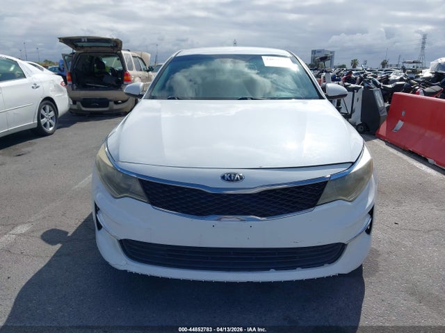 KIA Optima Lx 2018 5XXGT4L35JG263927 Image 11