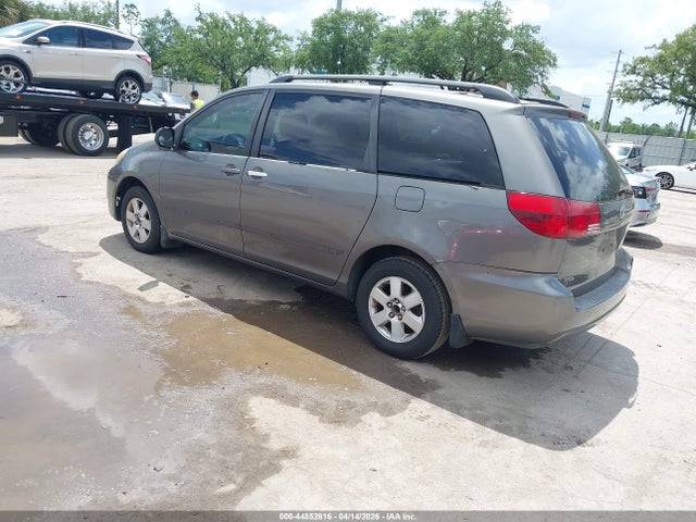 2005 TOYOTA SIENNA 5TDZA23C95S305345 Photo 2