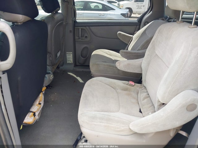 2005 TOYOTA SIENNA 5TDZA23C95S305345 Photo 7