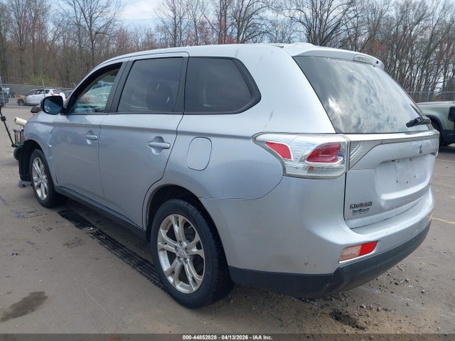 Продаж на аукціоні авто 2014 Mitsubishi Outlander Se, vin: JA4AZ3A35EZ017684, номер лоту: 44852828