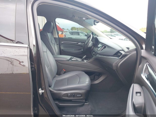 5GAEVAKW9KJ130579 Buick Enclave Awd Essence