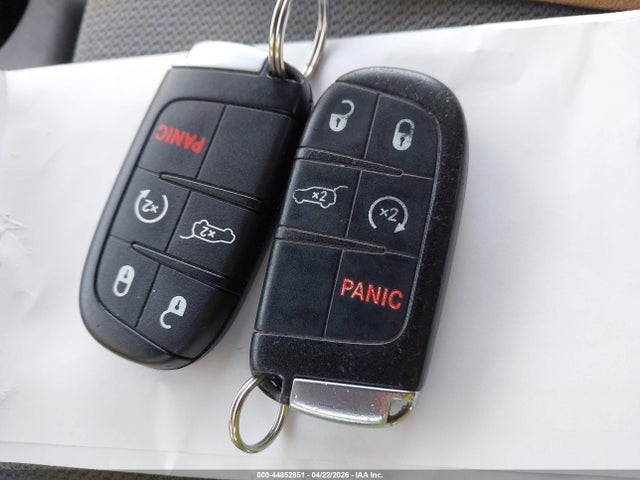 44852851 :رقم المزاد ، 1C4RJFBG3FC746564 vin ، 2015 Jeep Grand Cherokee Limited مزاد بيع