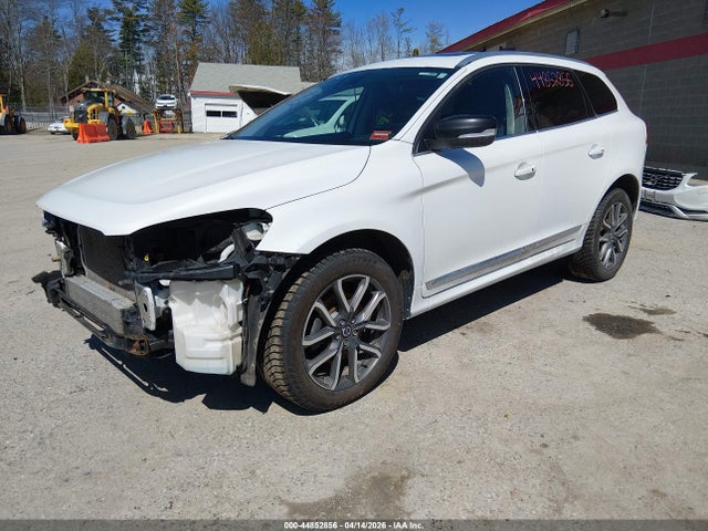 44852856 :رقم المزاد ، YV449MRR7H2222953 vin ، 2017 Volvo Xc60 T6 Dynamic مزاد بيع