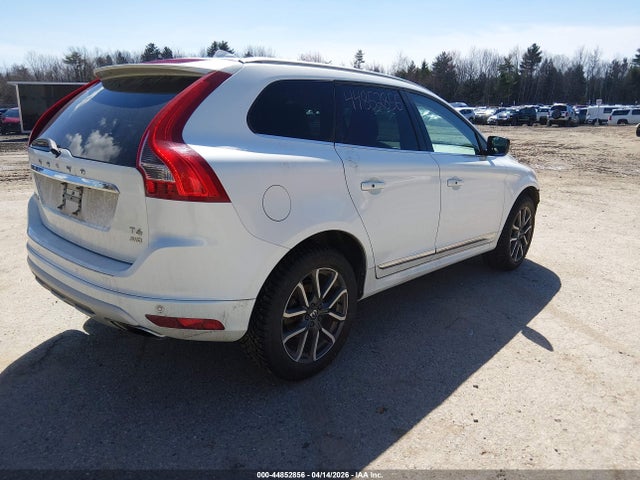 44852856 :رقم المزاد ، YV449MRR7H2222953 vin ، 2017 Volvo Xc60 T6 Dynamic مزاد بيع
