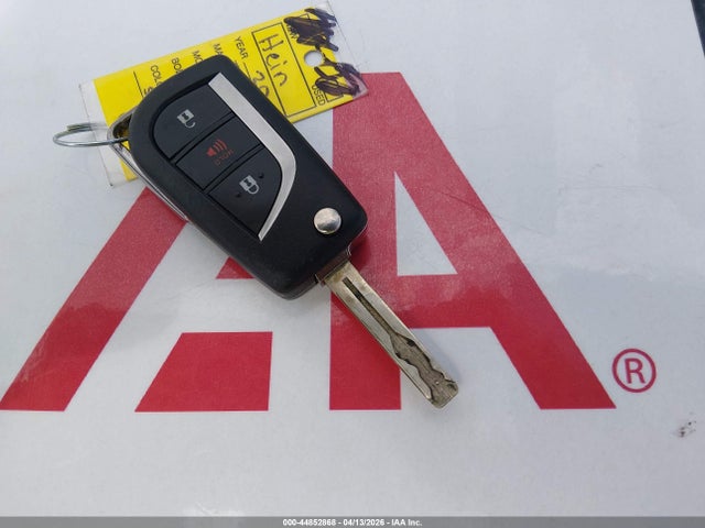 Toyota C-HR LE 2020 NMTKHMBXXLR118656 Image 11