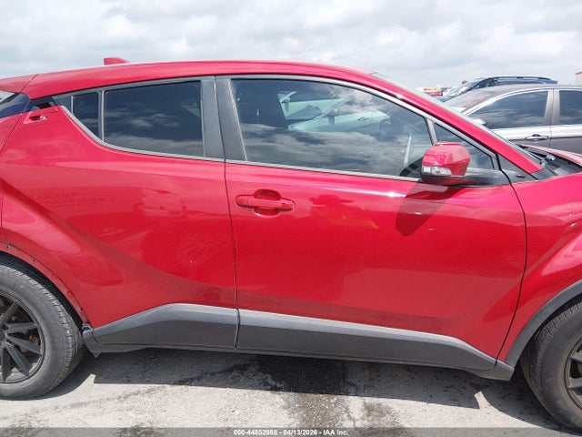 Toyota C-HR LE 2020 NMTKHMBXXLR118656 Image 14