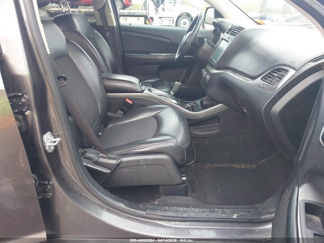 44852884 :رقم المزاد ، 3C4PDDGGXGT208879 vin ، 2016 Dodge Journey Crossroad Plus مزاد بيع