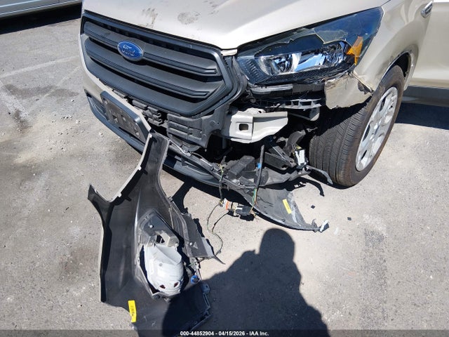 Ford ESCAPE S 2018 1FMCU0F76JUA23990 Image 6