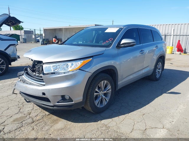 5TDJKRFH1FS132027 Toyota Highlander Xle V6