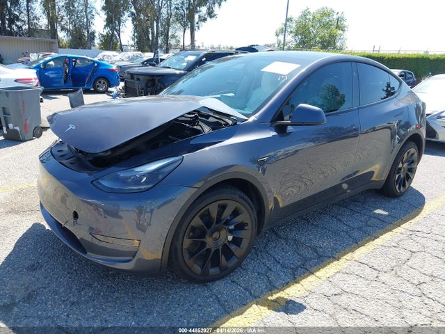 7SAYGDEE3PF828438 Tesla Model Y Awd/long Range Dual Motor All-wheel Drive
