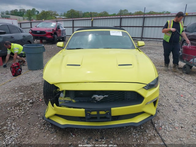 Продажа на аукционе авто 2021 Ford Mustang Ecoboost Premium, vin: 1FATP8UH5M5105056, номер лота: 44852931