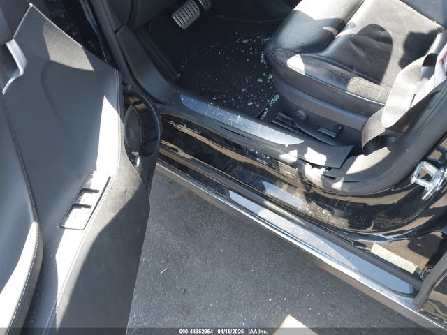 44852954 :رقم المزاد ، 5YJSA1H27EFP69153 vin ، 2014 Tesla Model S P85d مزاد بيع