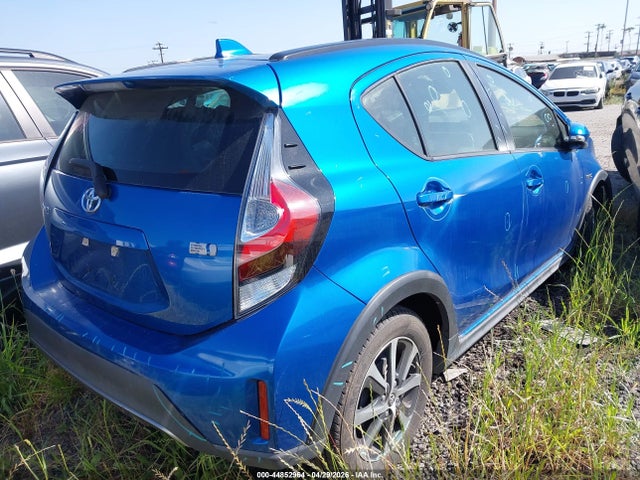 JTDKDTB37J1602962 Toyota Prius C One