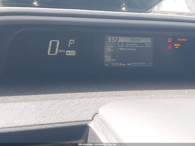 JTDKDTB37J1602962 Toyota Prius C One