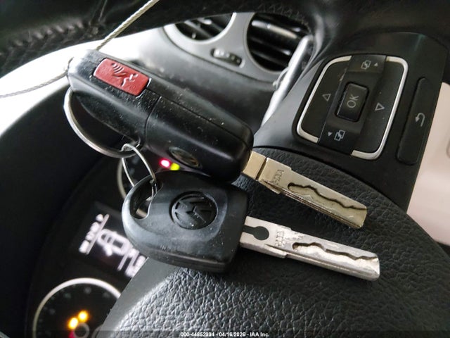 2012 Volkswagen Tiguan Se მანქანა იყიდება აუქციონზე, vin: WVGBV7AXXCW541391, აუქციონის ნომერი: 44852994