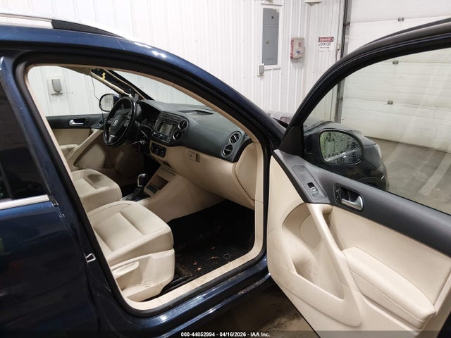 2012 Volkswagen Tiguan Se მანქანა იყიდება აუქციონზე, vin: WVGBV7AXXCW541391, აუქციონის ნომერი: 44852994