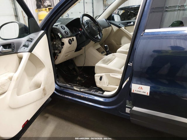 2012 Volkswagen Tiguan Se მანქანა იყიდება აუქციონზე, vin: WVGBV7AXXCW541391, აუქციონის ნომერი: 44852994