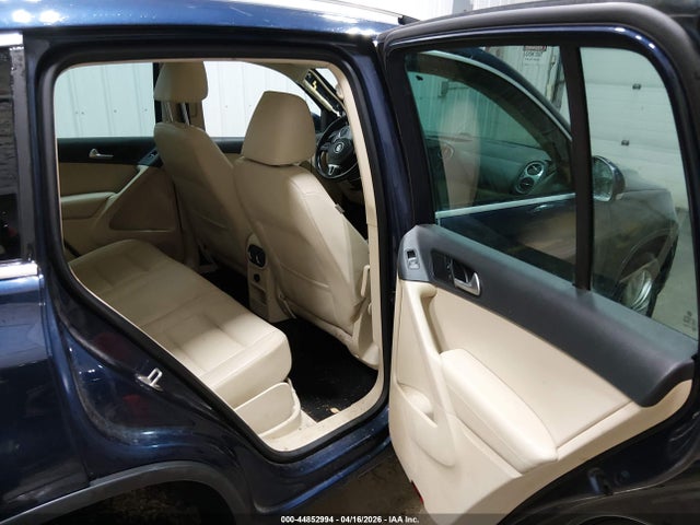 2012 Volkswagen Tiguan Se მანქანა იყიდება აუქციონზე, vin: WVGBV7AXXCW541391, აუქციონის ნომერი: 44852994