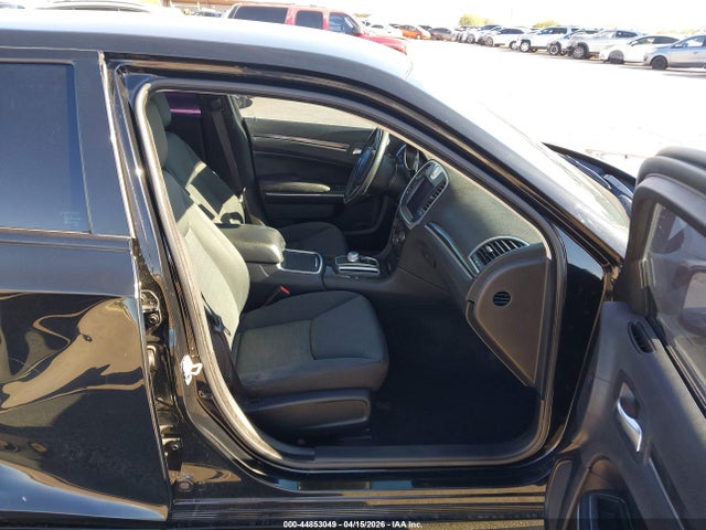 2C3CCAAG0MH508982 Chrysler 300 Touring
