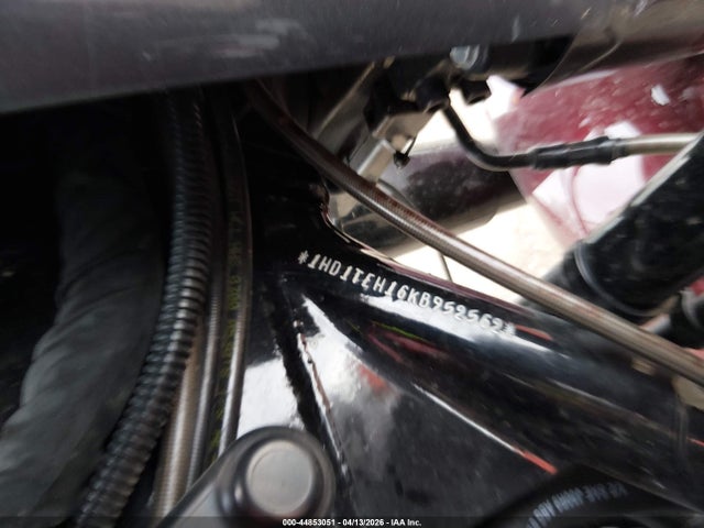 1HD1TEH16KB952562 Harley-Davidson FLHTKSE