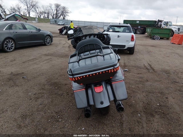 1HD1TEH16KB952562 Harley-Davidson FLHTKSE