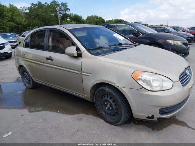2006 Hyundai Accent Gls მანქანა იყიდება აუქციონზე, vin: KMHCN46C56U027232, აუქციონის ნომერი: 44853053