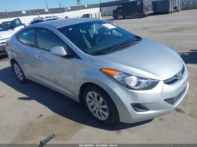 2013 HYUNDAI ELANTRA 5NPDH4AE7DH194434