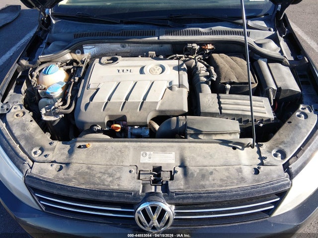 44853084 :رقم المزاد ، 3VWLL7AJ5DM360983 vin ، 2013 Volkswagen Jetta 2.0l Tdi مزاد بيع