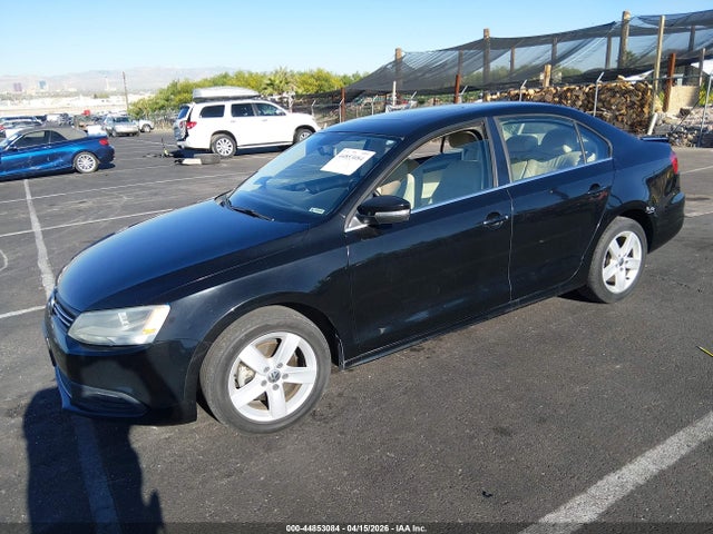44853084 :رقم المزاد ، 3VWLL7AJ5DM360983 vin ، 2013 Volkswagen Jetta 2.0l Tdi مزاد بيع