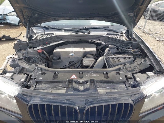 44853089 :رقم المزاد ، 5UXWX9C53D0A20977 vin ، 2013 Bmw X3 Xdrive28i مزاد بيع
