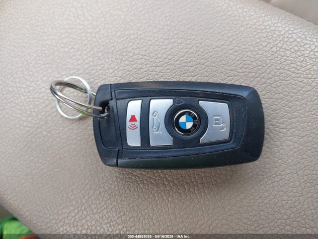 44853089 :رقم المزاد ، 5UXWX9C53D0A20977 vin ، 2013 Bmw X3 Xdrive28i مزاد بيع