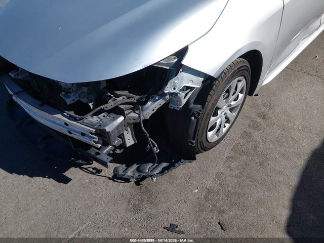 Toyota COROLLA LE 2021 5YFEPMAE5MP250770 Image 18