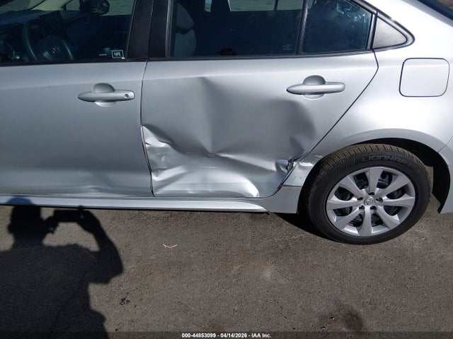 Toyota COROLLA LE 2021 5YFEPMAE5MP250770 Image 20
